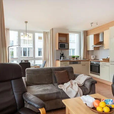 Strandpark-grossenbrode-haus-windrose-wohnung-6 アパート